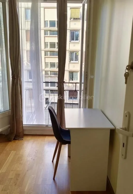 Kabinet - Shared Room Flat with Metro Access in Vitry-sur-Seine