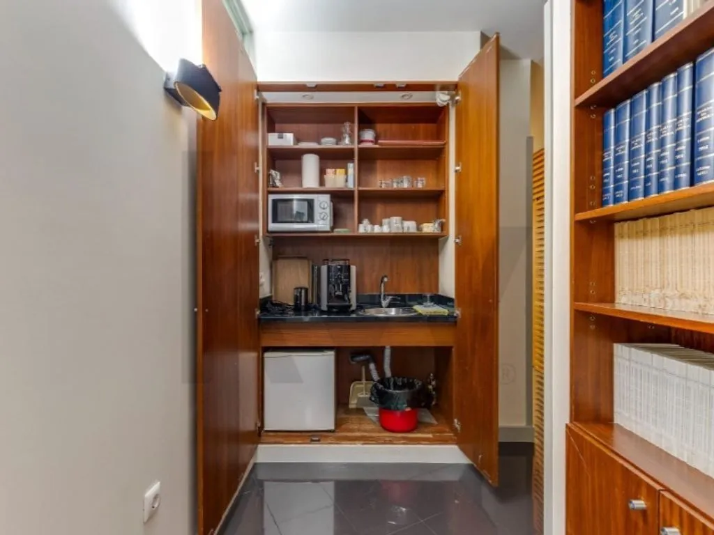 Kabinet - Luxury Office Space in Porto's City Centre