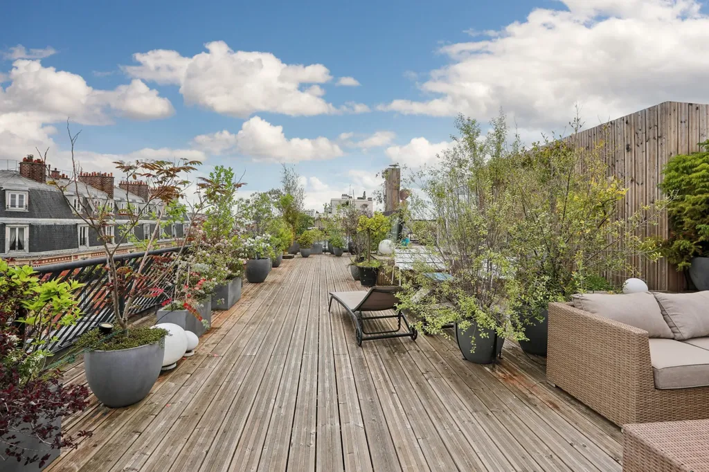 Terrass - Luxury Apartment with Rooftop Terrace in Batignolles