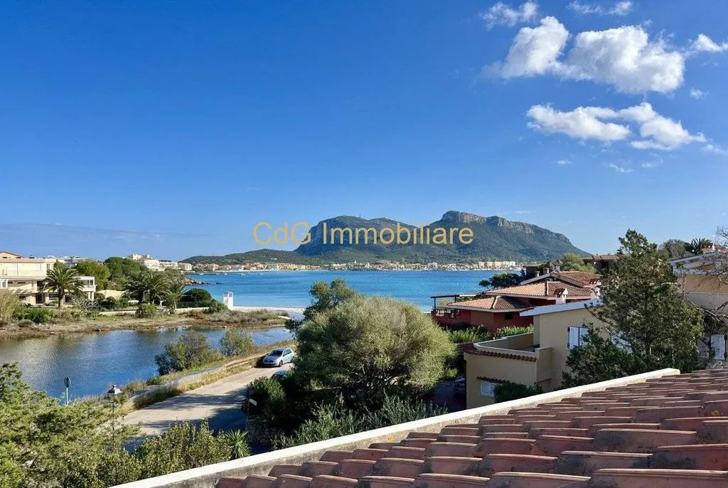 Balcon - Villa with Sea View in Golfo Aranci