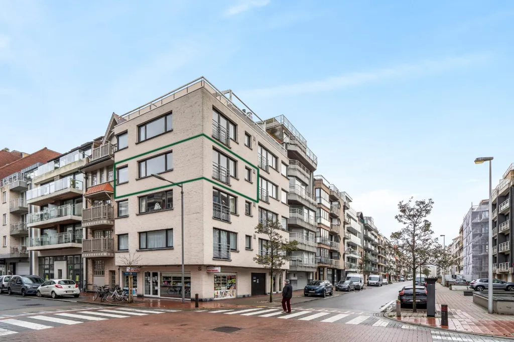 Välivaade - Turnkey Corner Flat in Knokke Centre