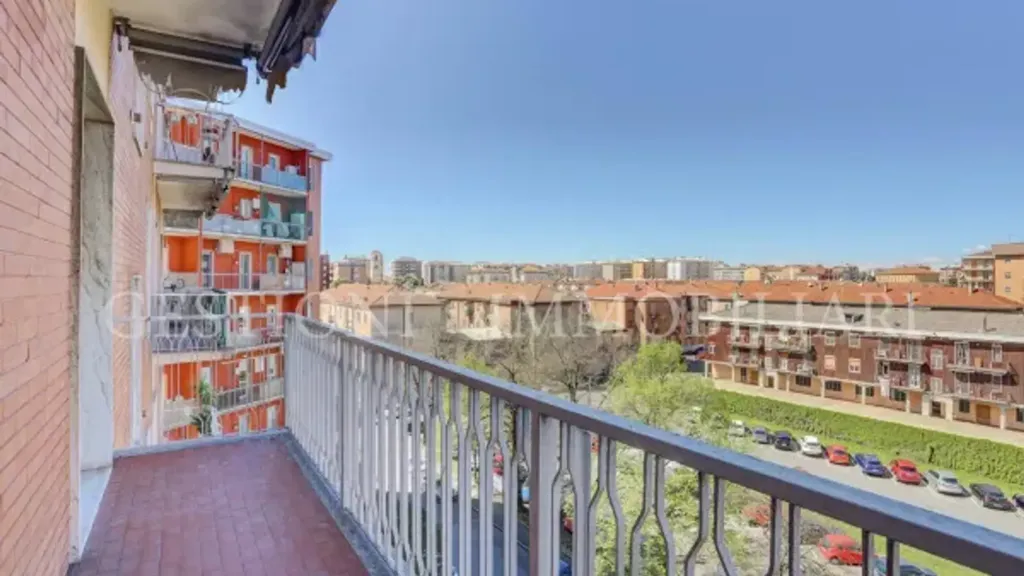 Balcon - Balconied Apartment in San Giuliano Milanese