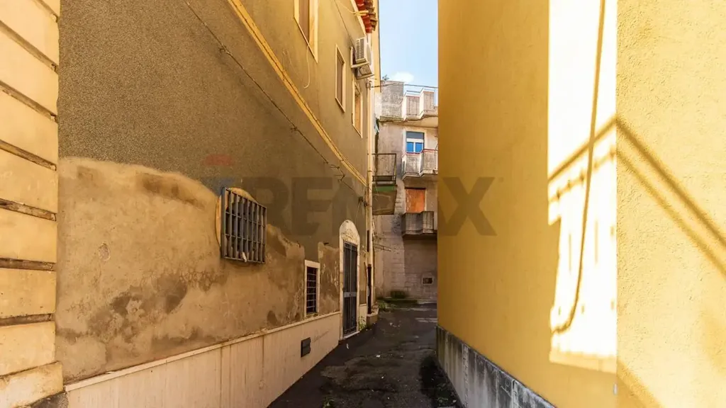 Jardin - Terraced House with Balcony in Carlentini Centre
