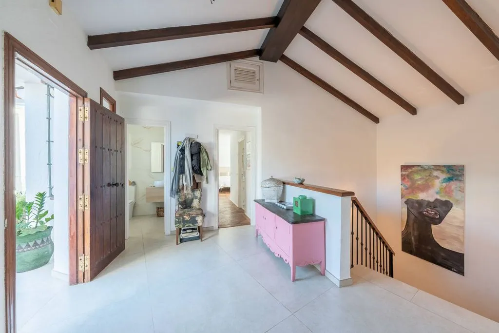 Hallway - Renovated Villa with Pool in Atalaya, Estepona