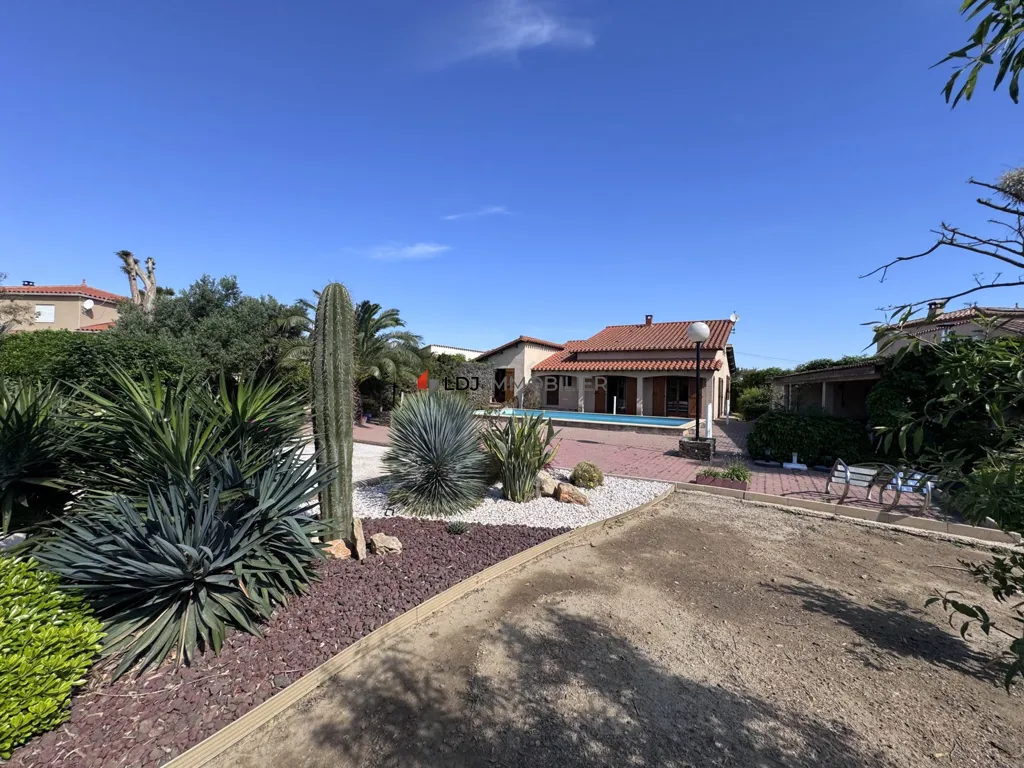Aed - Architect's Villa with Pool in Saint-Hippolyte
