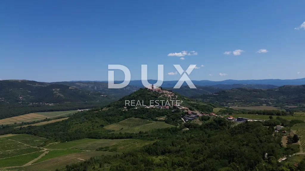 Giardino - Building Plot with Panoramic View in Motovun