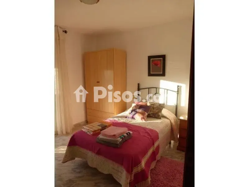 Magamistoad - Student Room in 3-Bed Flat, El Atabal, Málaga