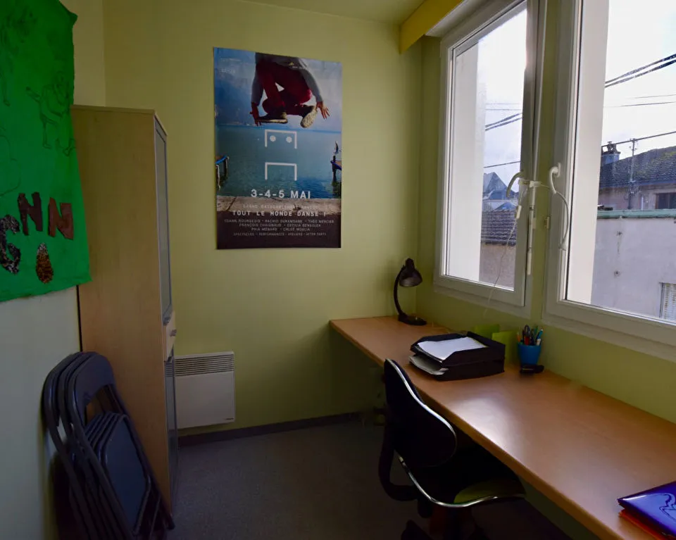 Studio with Balcony in Épinal