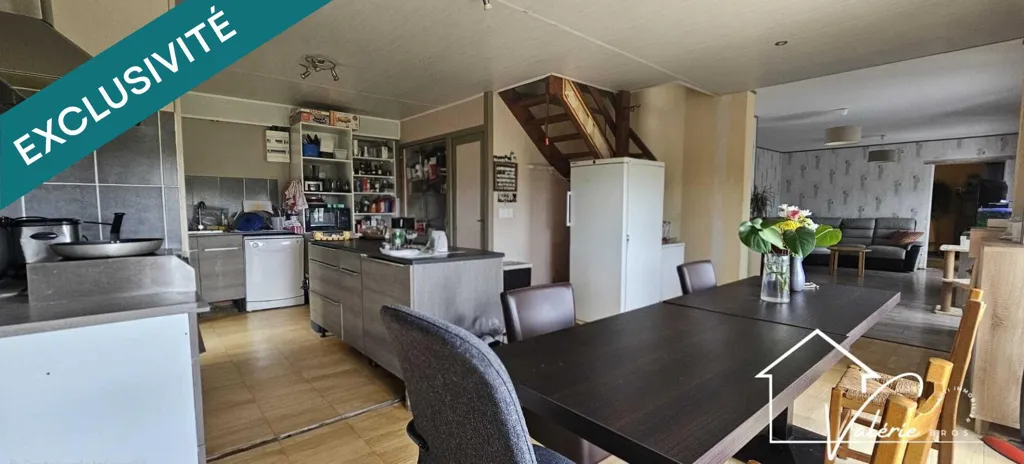 Söögituba - Characterful Property with Mountain View