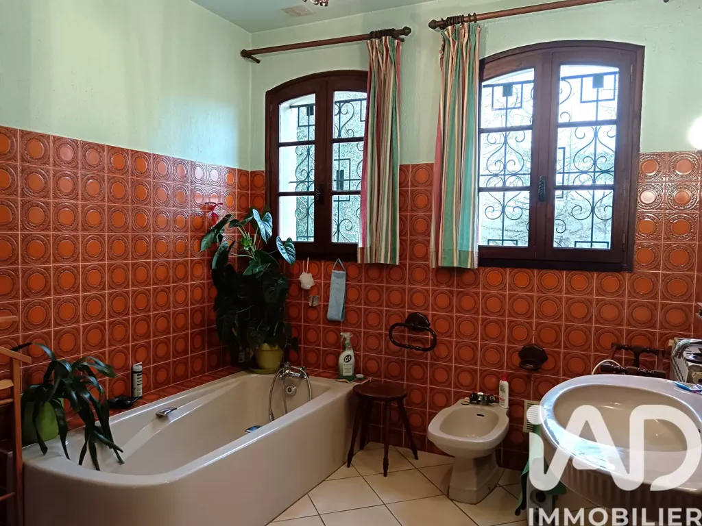 Salles de bain - Maison avec Vue sur les Pyrénées à Beaumarchés