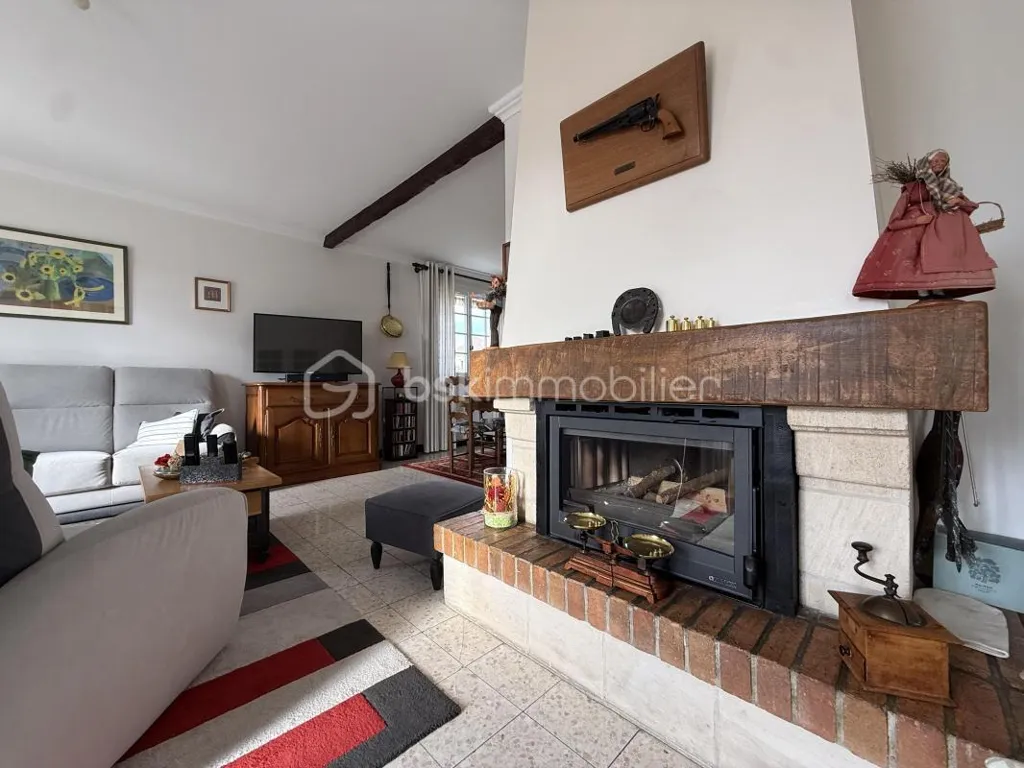Soggiorno - House with Balcony near Lisieux