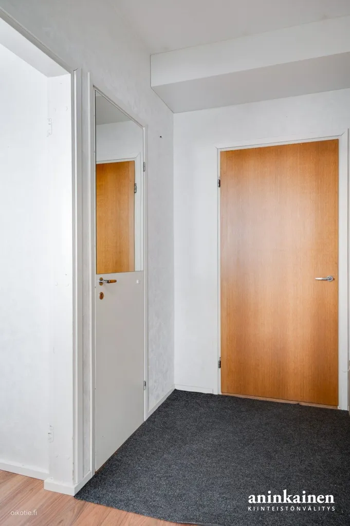 Esik - Modernised Flat near Raisi Centre