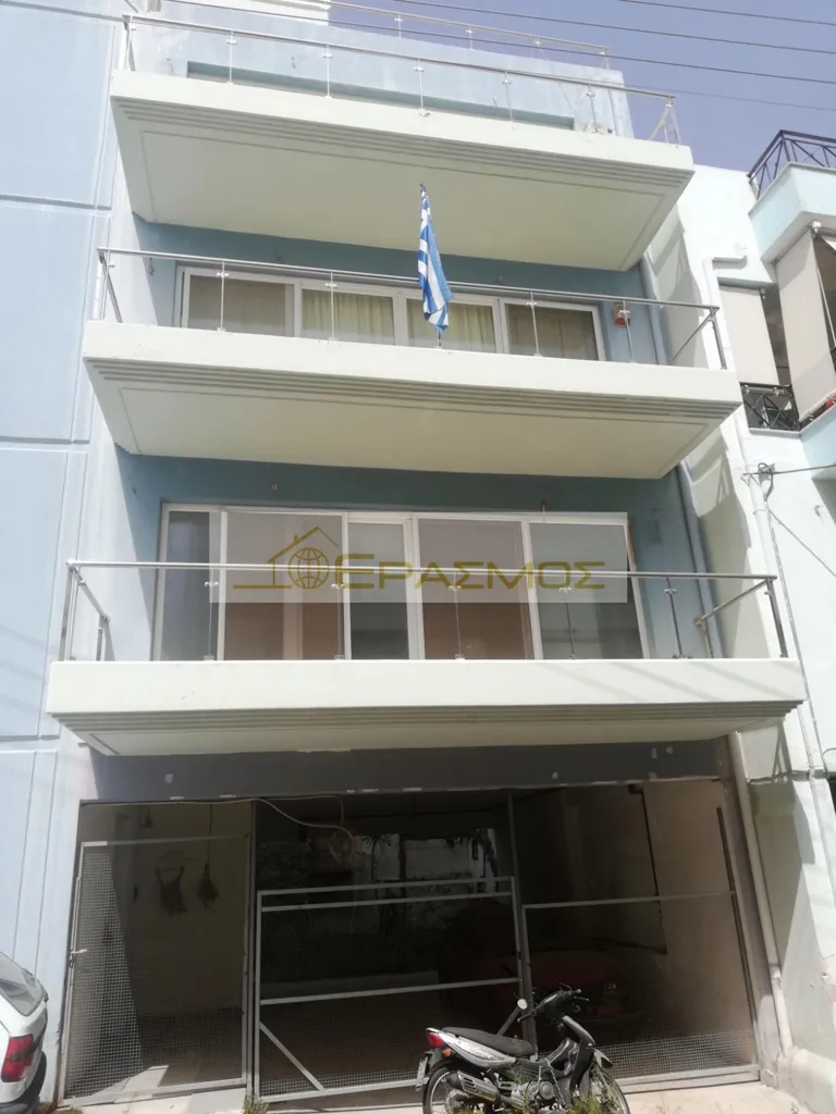 Esterno - 7-Bedroom Apartment with Acropolis View in Peristeri