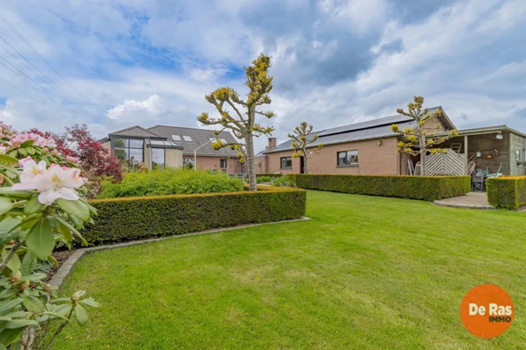 Aed - Open Plan House with Garden in Aaigem