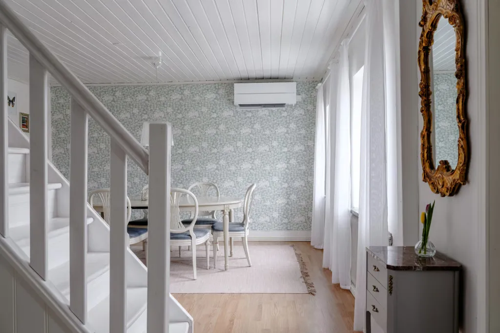 Salle à manger - Charmful Brick Villa with Garden in Grönby