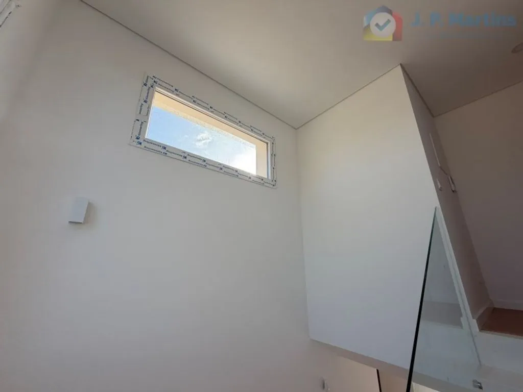 Pièces - Luxury Detached House with Pool in Seixal