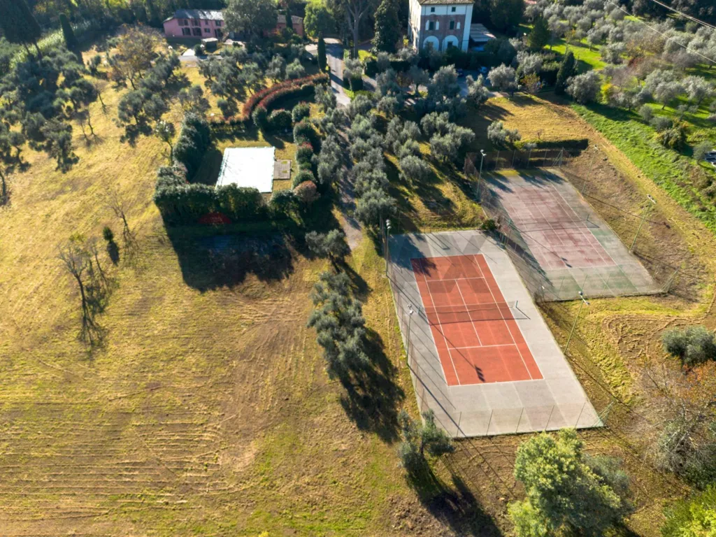 Vue aérienne - Rustic Casale with Tennis Courts near Lucca
