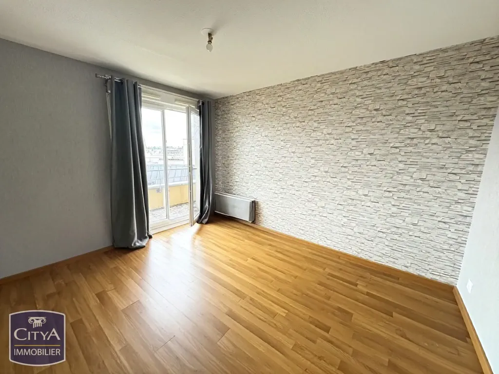Toad - 1-Bed Flat with Balcony in Rouen