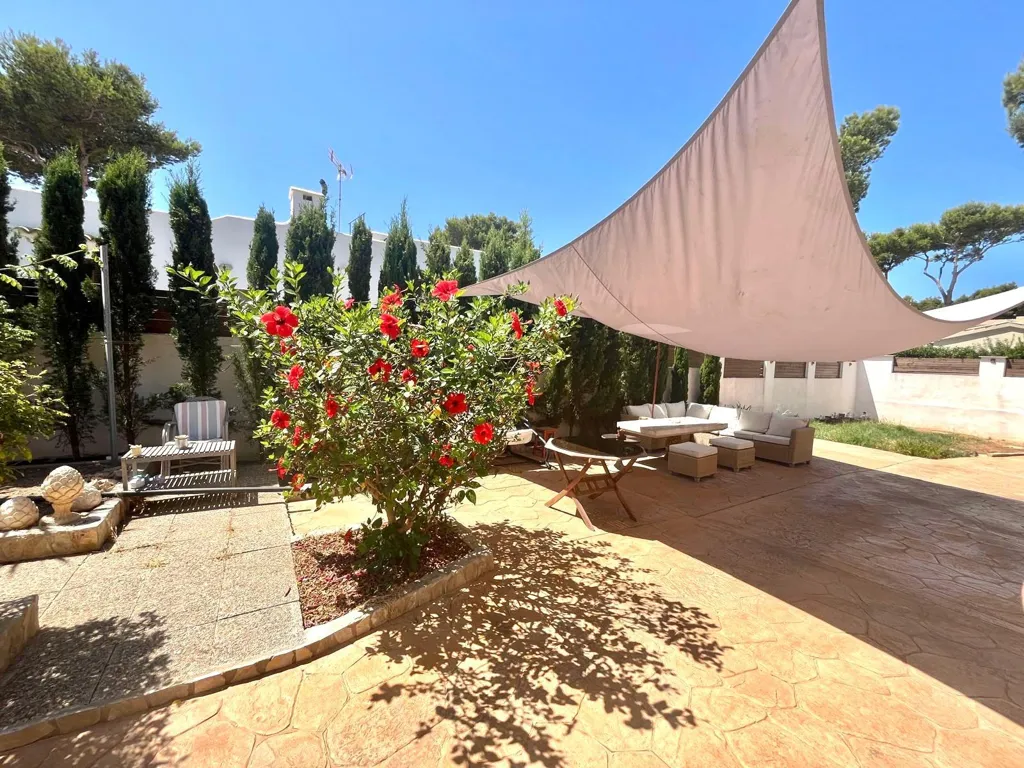 Terrass - Single-Storey Villa with Pool in El Toro, Calvià