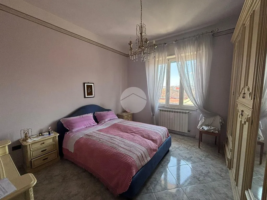 Chambres - 3-Bedroom Apartment with Balcony in Naples