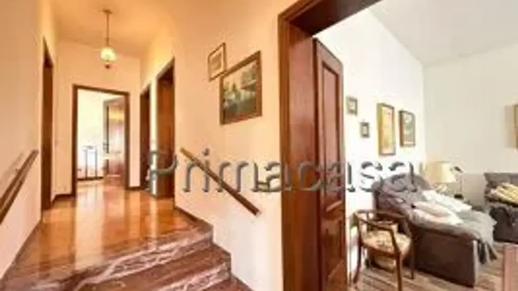 Hallway - Villa with Private Garden in Legnago