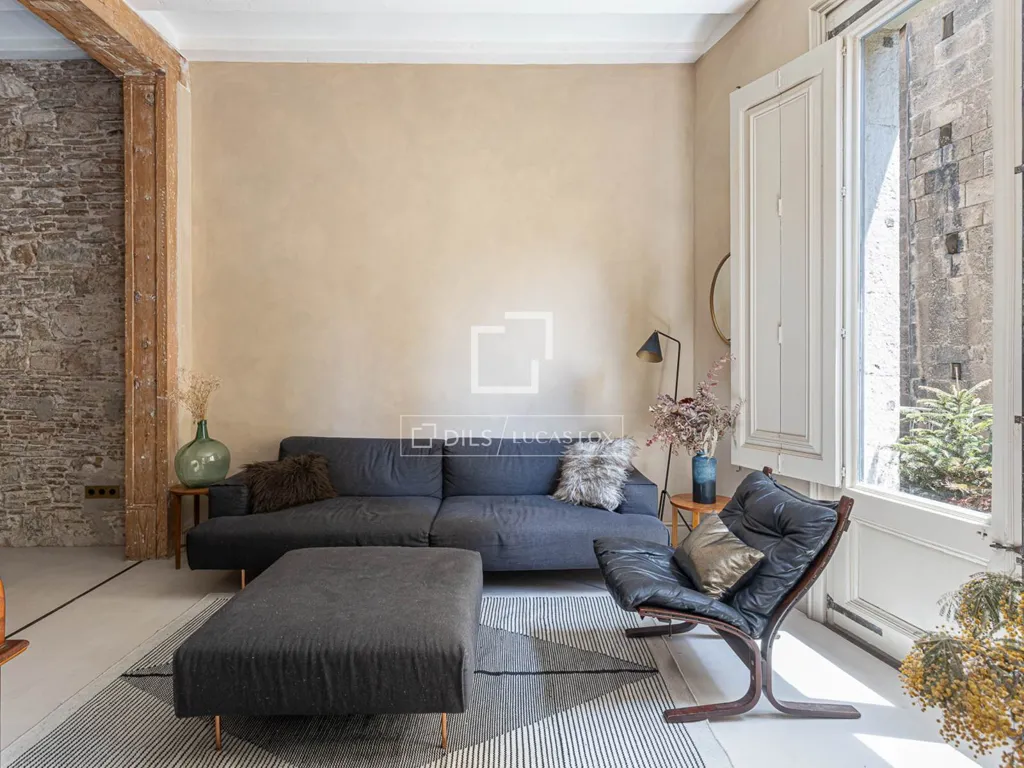 Séjour - Refurbished Apartment with Central Patio in Barcelona