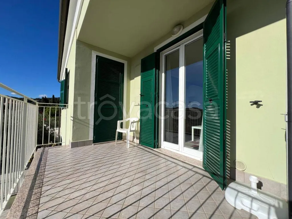 Rõdu - Modern Apartment with Balcony in Cervo