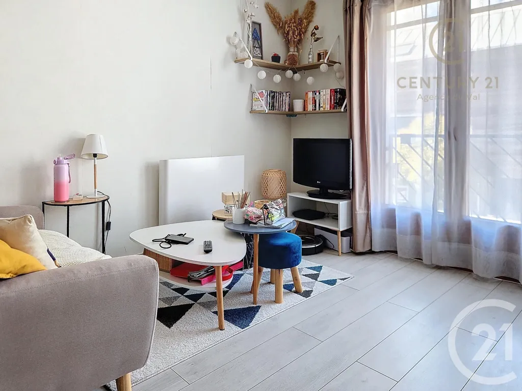 Elutuba - Studio with Private Parking in Dammarie-les-Lys