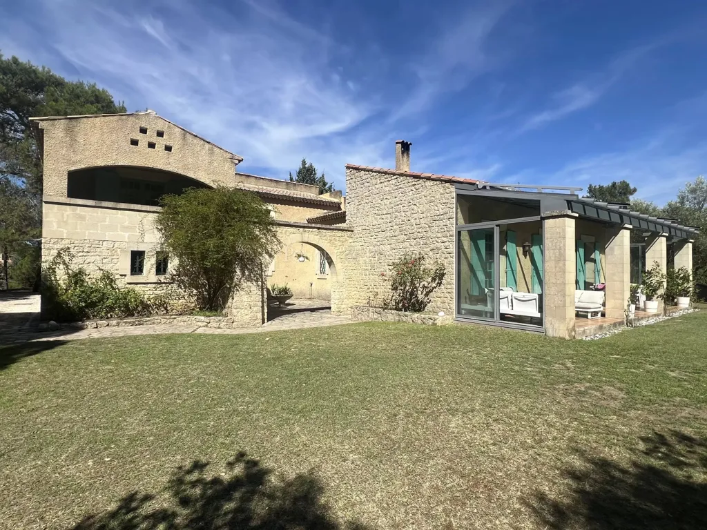 Välivaade - Villa with Pool in Provençal Gard