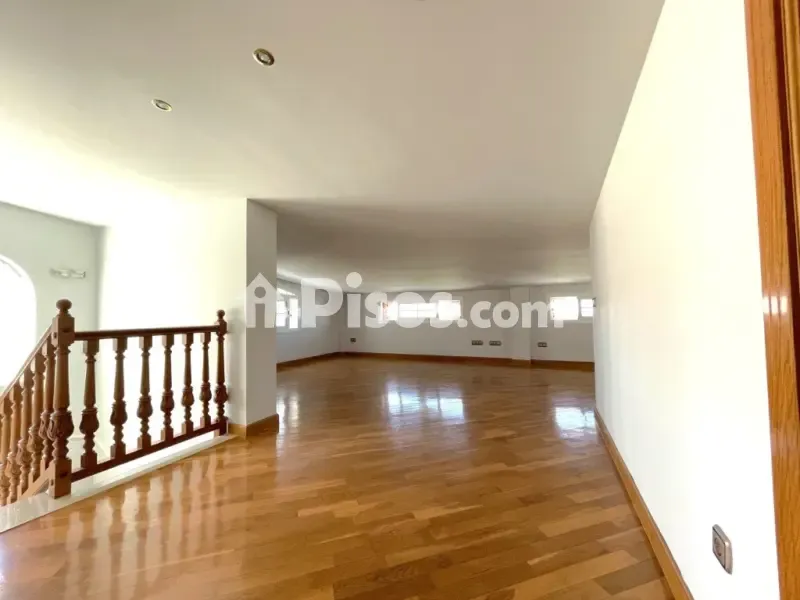 Maison 5 chambres à ES