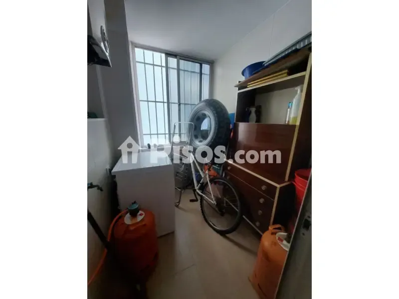 Buanderie - Furnished Flat with Trunk Room in Laguna Centre
