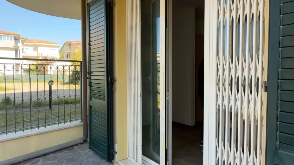 Balcon - Ground Floor Apartment with Private Courtyard in Viserbella