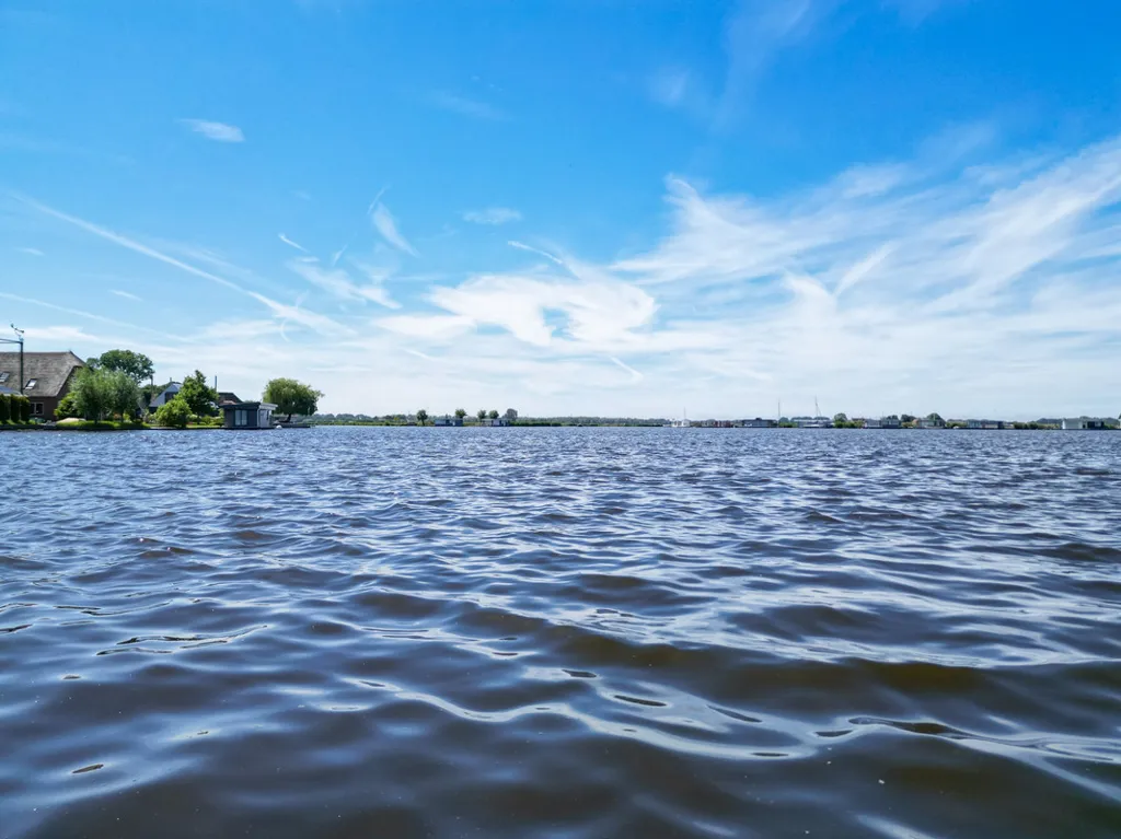 Waterfront Villa with Steiger in Oud Ade