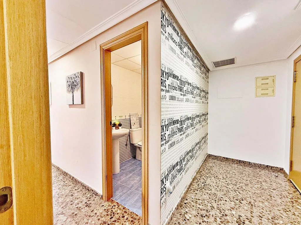 hallway_entrance