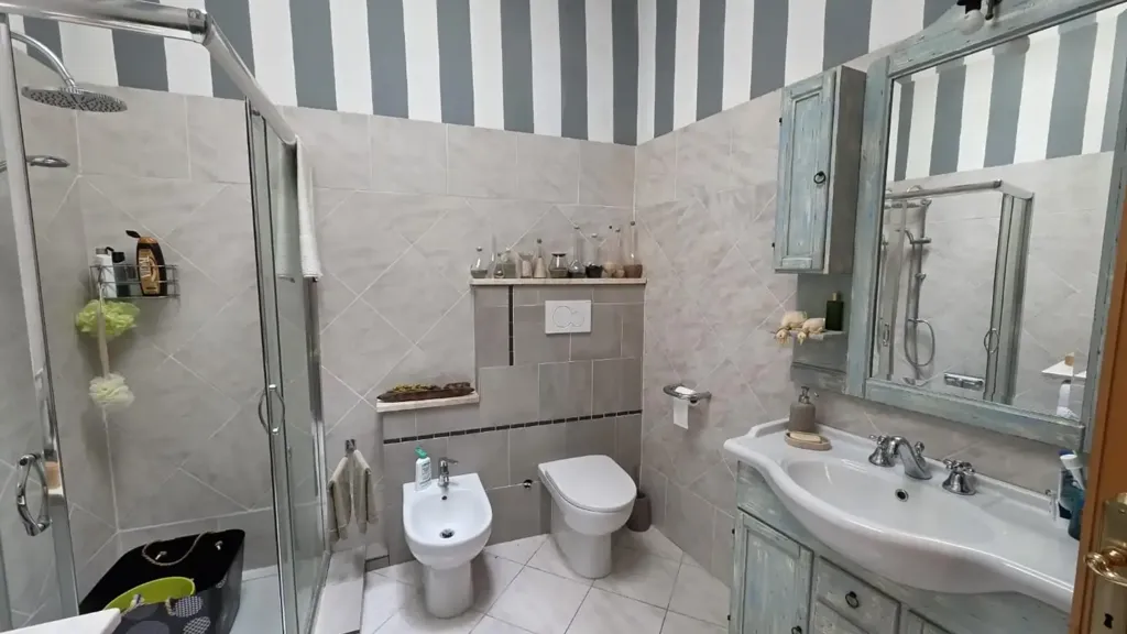 Vannitoad - Rustic Penthouse with Panoramic View in Crespina Lorenzana