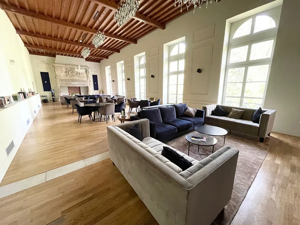 Söögituba - T2 Flat with Balcony in Remicourt Park