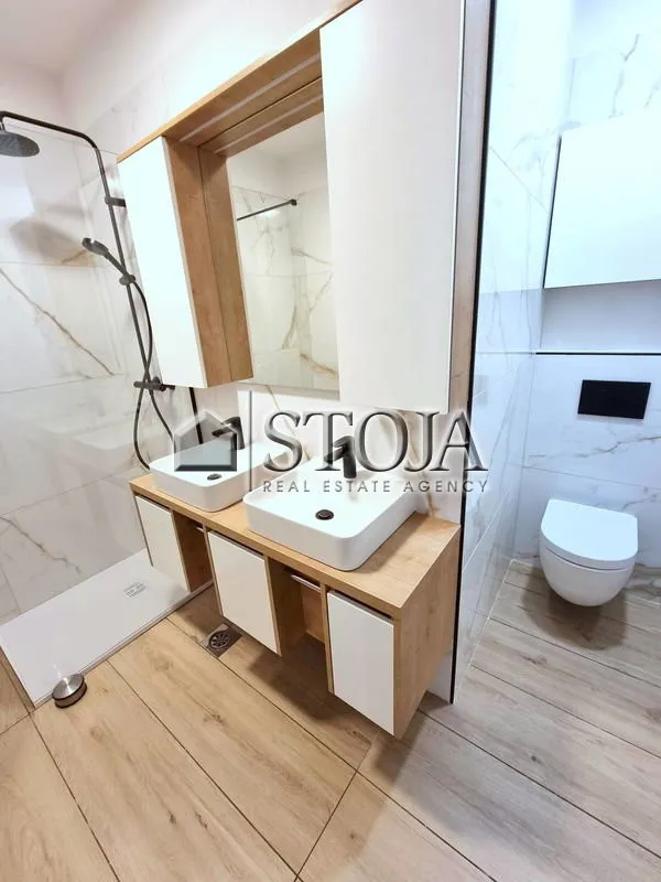 Bagni - Energy-Efficient House with Terrace in Grosuplje