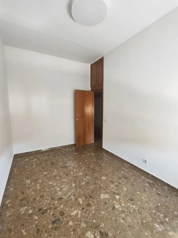 Pièces - Apartment with Central Location in Reus