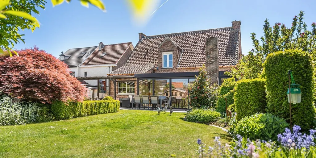 Jardin - Villa Rénovée avec Garage à Erps-Kwerps