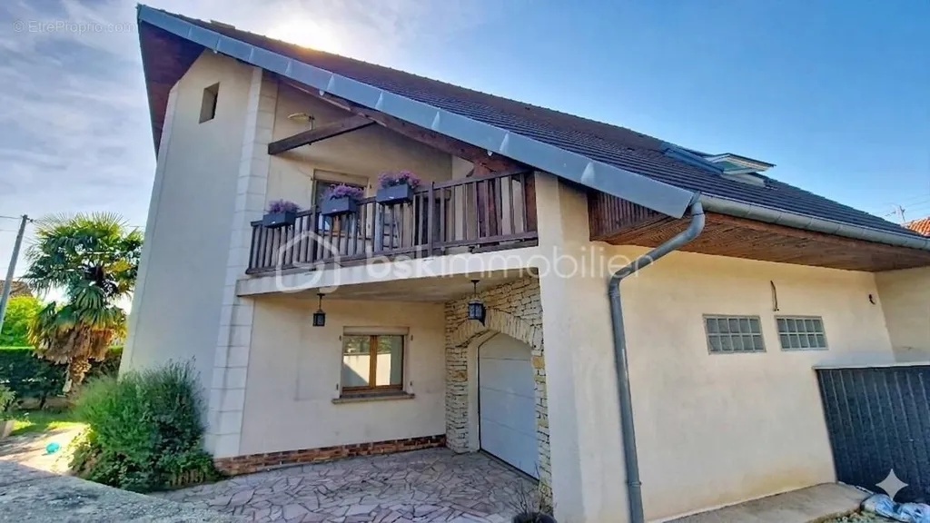Extérieur - Maison 6 pièces à Tremblay-En-France