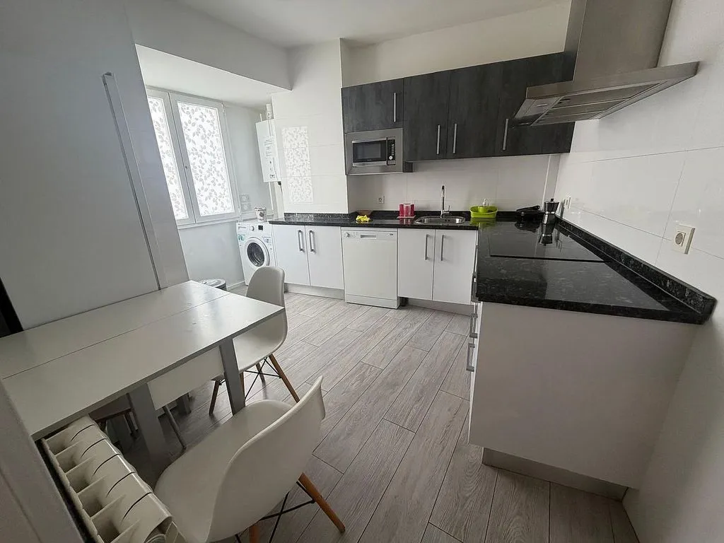 Cuisine - Furnished Flat with Central Heating in Salamanca