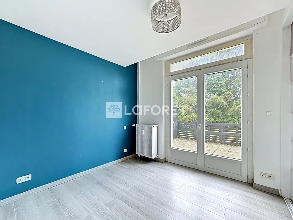 Chambres - Appartement 3 Pièces avec Terrasse au Solnan