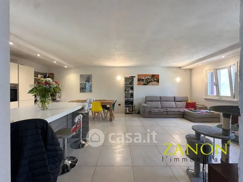 Cuisine - Bifamiliar House with Private Garden in Codroipo