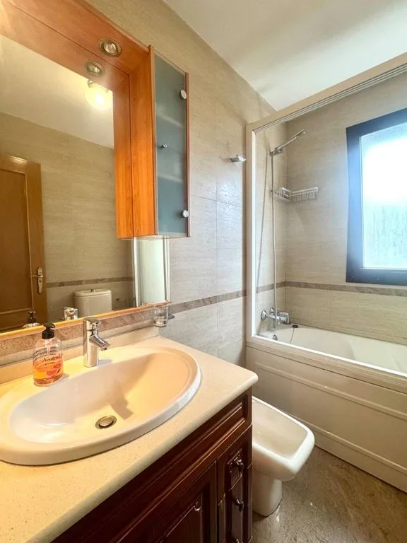 Vannitoad - Luxury Flat with Sea View in Parque Litoral, Málaga