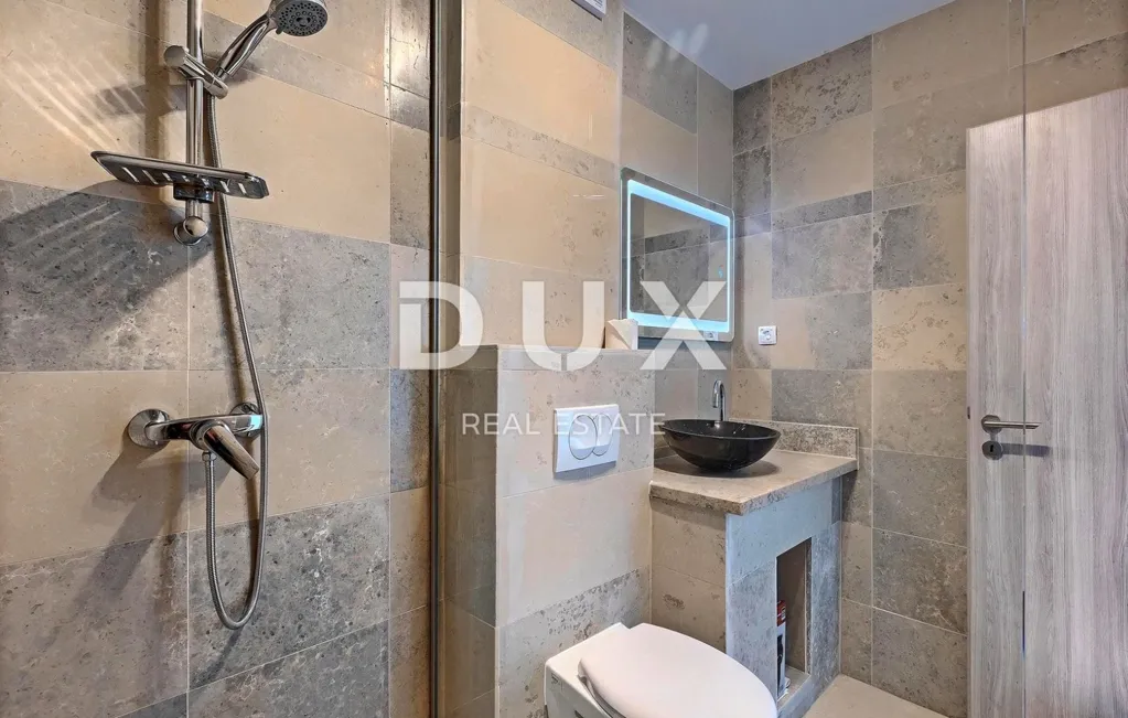 Bagni - New Villa with Pool near Labin