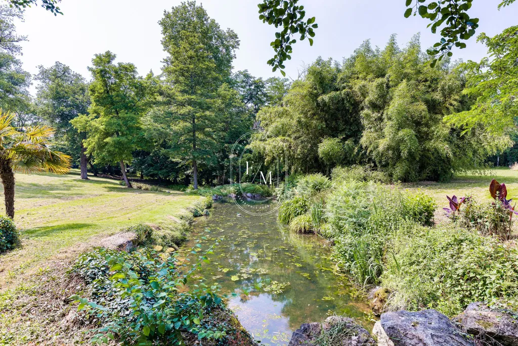 Jardin - Château Historique avec Parc à Saint-Sulpice-La-Pointe