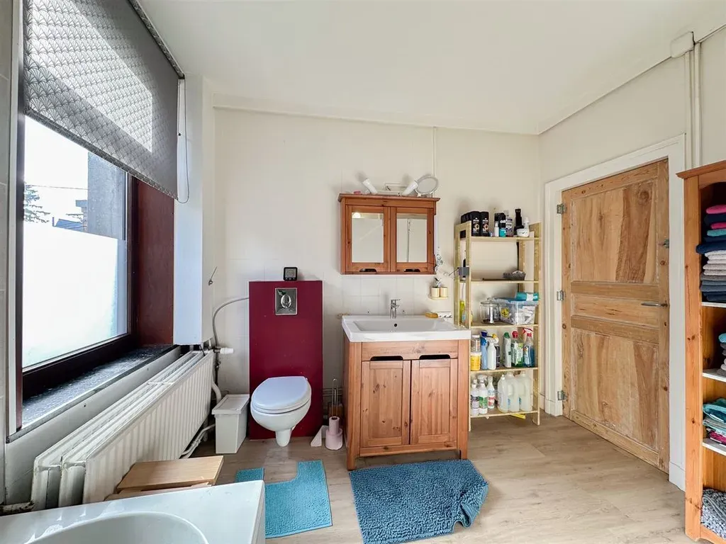 Vannitoad - Spacious 3-Facade House with Garden in Ecaussinnes