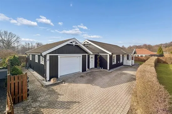 Välivaade - Detached Villa with Garden in Helsinge