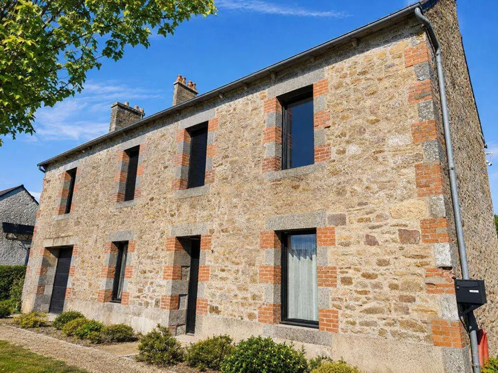 Extérieur - Maison en Pierre Rénovée à Plaintel