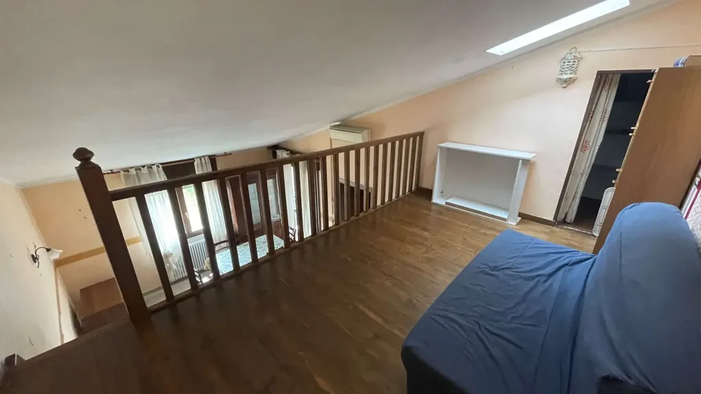 Pièces - Apartment with Terrace in Sarzana